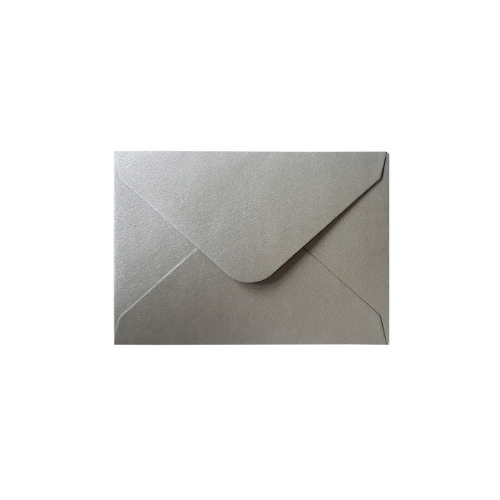 Koperta 70x100 Pearl jasnosrebrny K.png