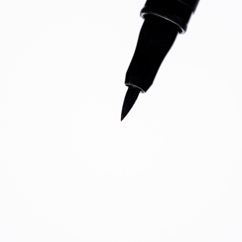Makro-CKBRUSH-scaled.jpg