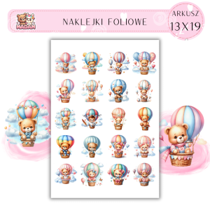 Naklejki Foliowe Uroczy Akwarelowy Miś w Balonie – Leci wysoko, ale wciąż na luzie. Madam 13x19