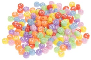 Koraliki akrylowe mix kolorów Alfabet 4x7 mm 20g, Brewis