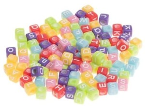 Koraliki akrylowe mix kolorów Alfabet 6x6 mm 20g, Brewis