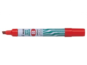 Marker permanentny Pilot w metalowej obudowie czerwony ścięty B
